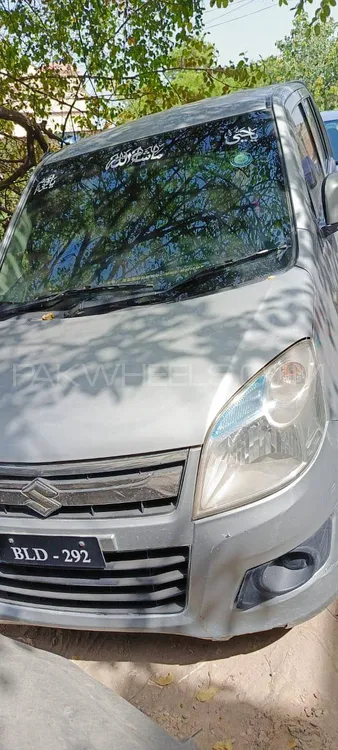 Suzuki Wagon R 2017 for Sale in Dera Ghazi Khan Image-1
