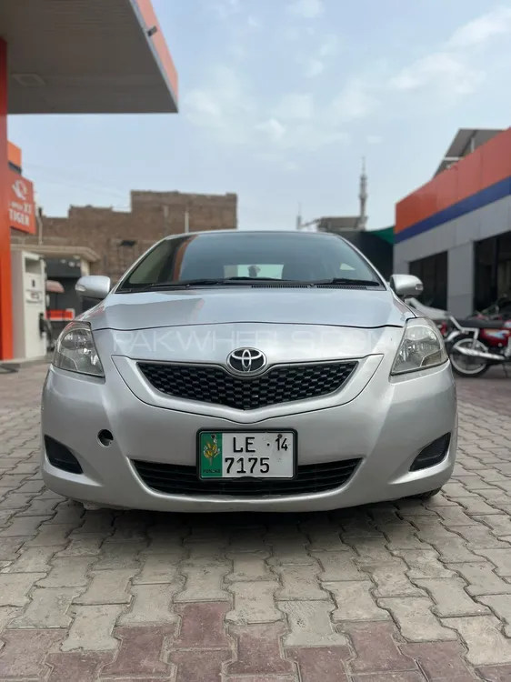 Toyota Belta 2010 for Sale in Jhang Image-1