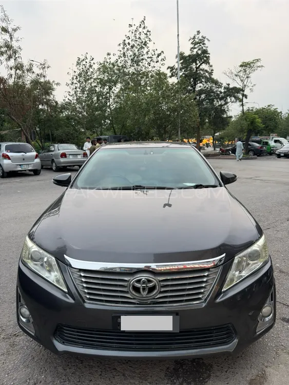 Toyota Camry 2013 for Sale in Islamabad Image-1