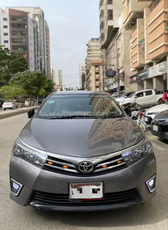 Toyota Corolla 2015 for Sale in Karachi Image-1