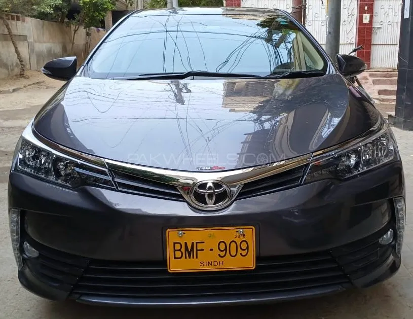 Toyota Corolla 2018 for Sale in Karachi Image-1