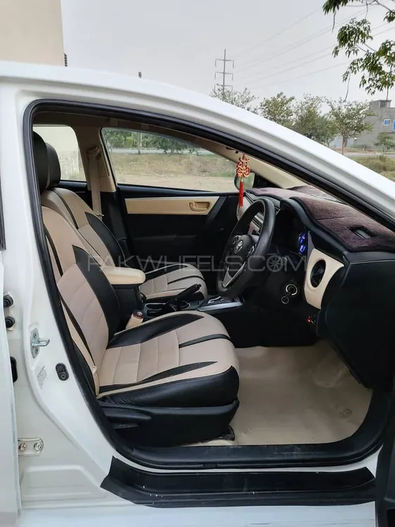 Toyota Corolla 2019 for Sale in Lahore Image-1