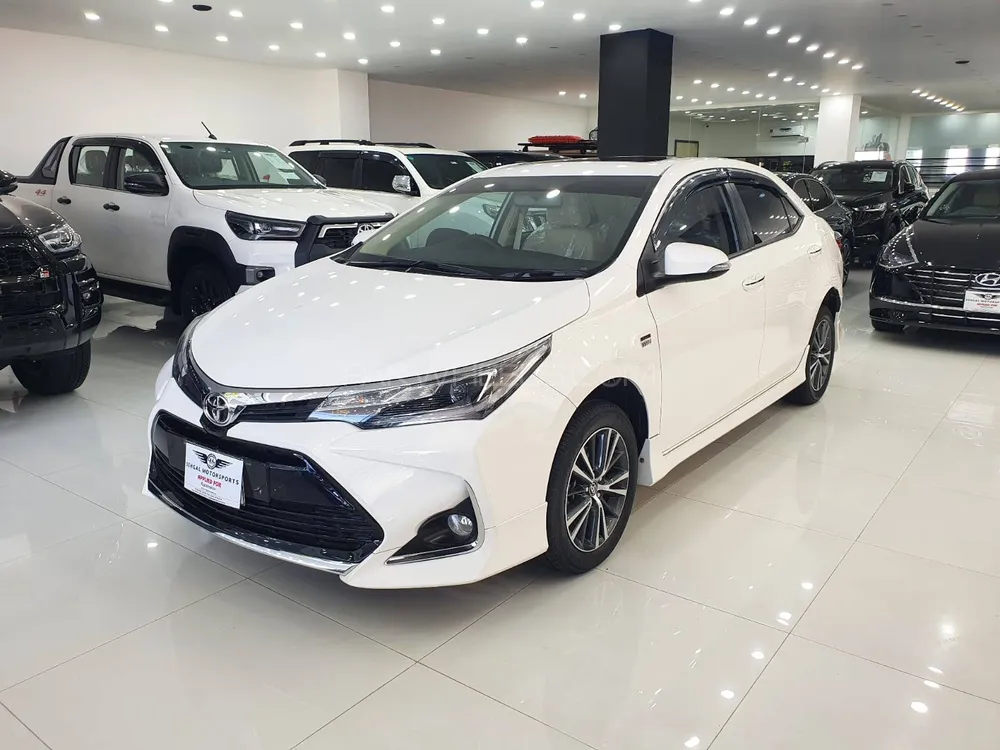 Toyota Corolla 2025 for Sale in Lahore Image-1