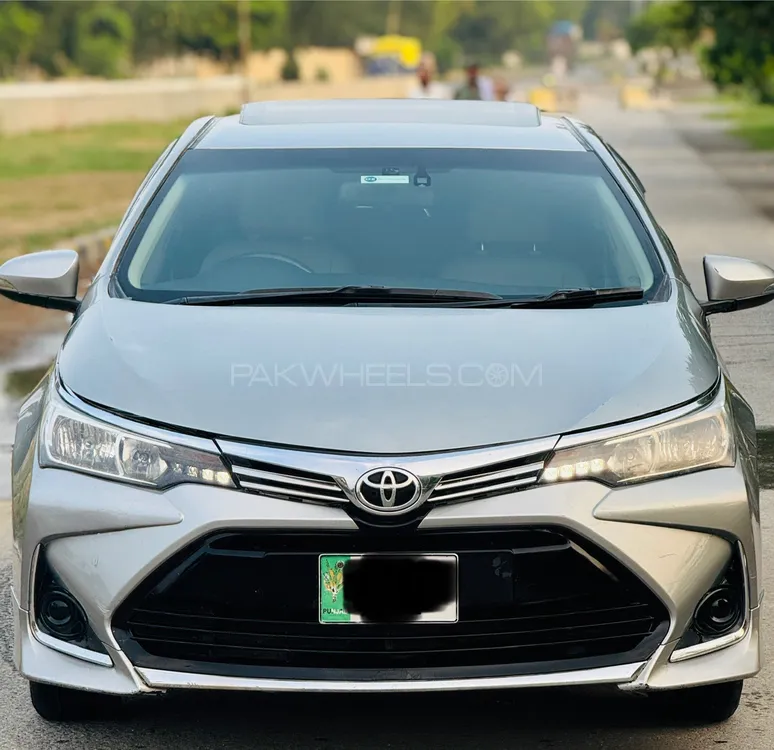 Toyota Corolla 2014 for Sale in Nowshera Image-1