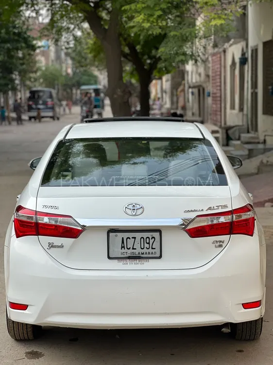 Toyota Corolla 2017 for Sale in Sheikhupura Image-1