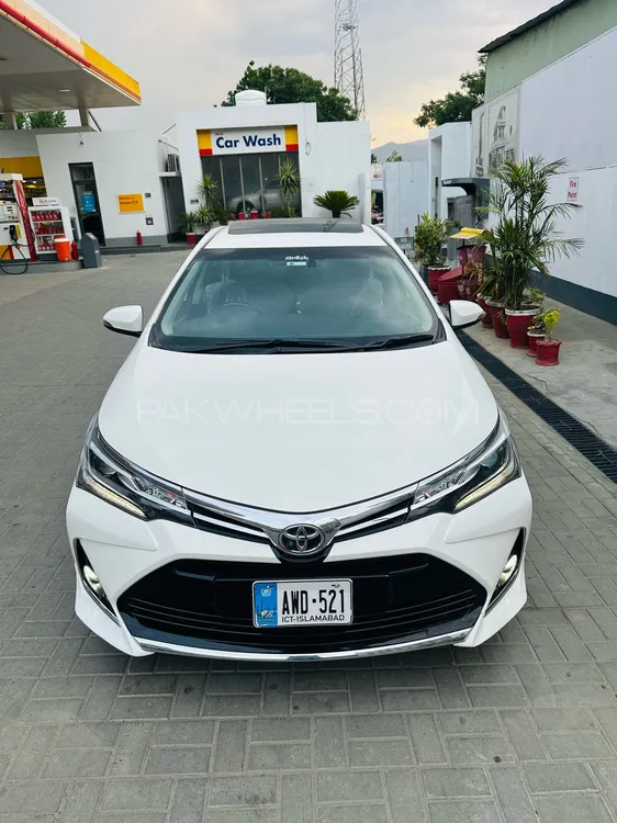 Toyota Corolla 2021 for Sale in Islamabad Image-1