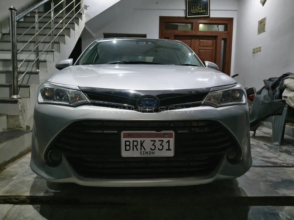 Toyota Corolla Axio 2017 for Sale in Sukkur Image-1