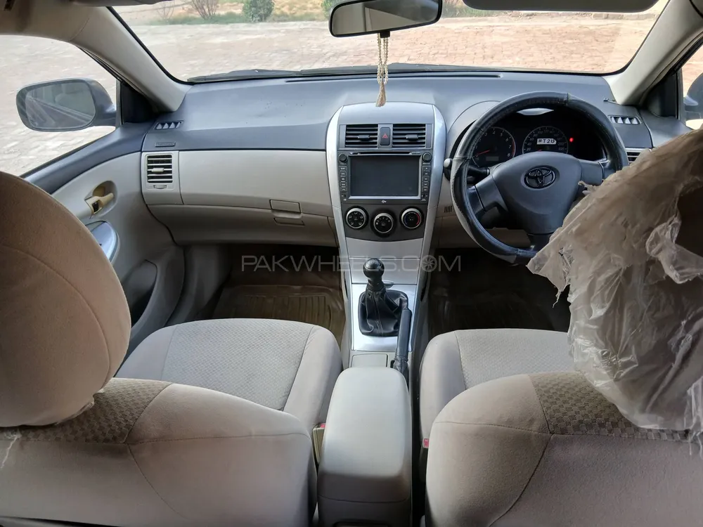 Toyota Corolla 2013 for Sale in Arifwala Image-1