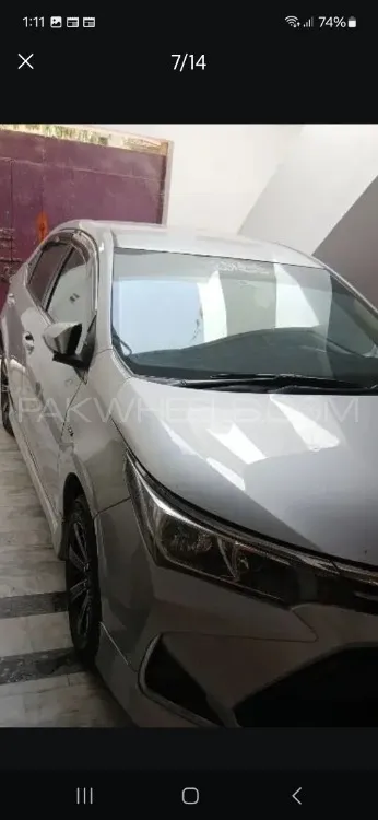 Toyota Corolla 2018 for Sale in Karachi Image-1