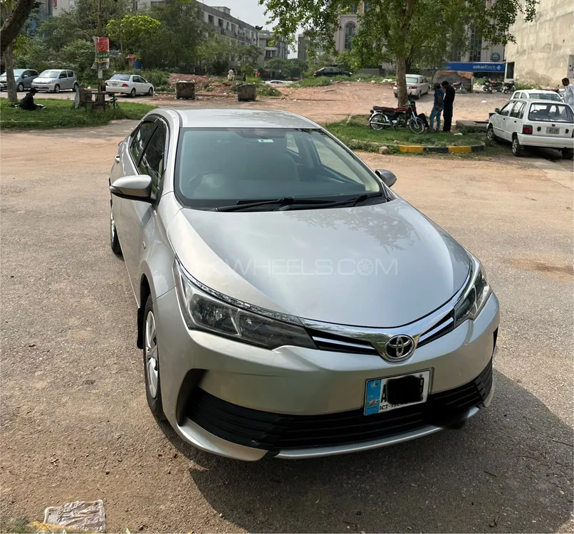 Toyota Corolla 2019 for Sale in Islamabad Image-1