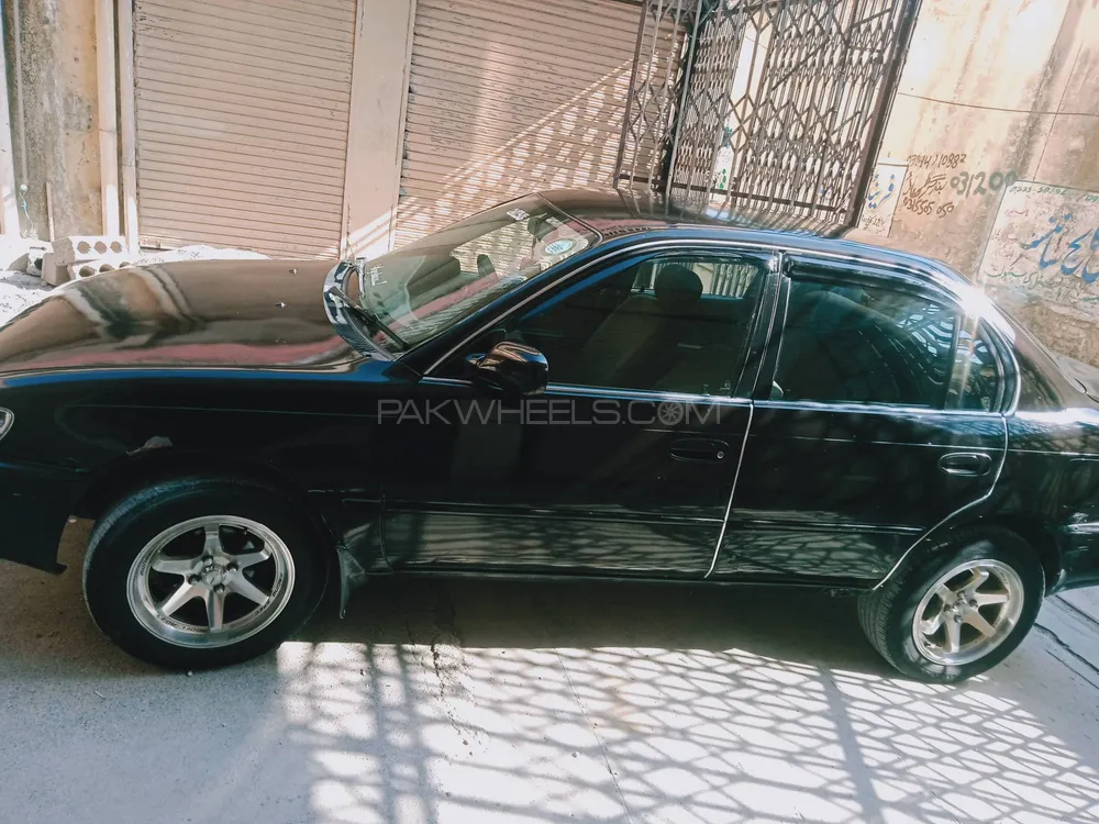 Toyota Corolla 2000 for Sale in Abbottabad Image-1