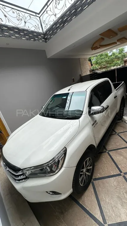 Toyota Hilux 2018 for Sale in Jhelum Image-1