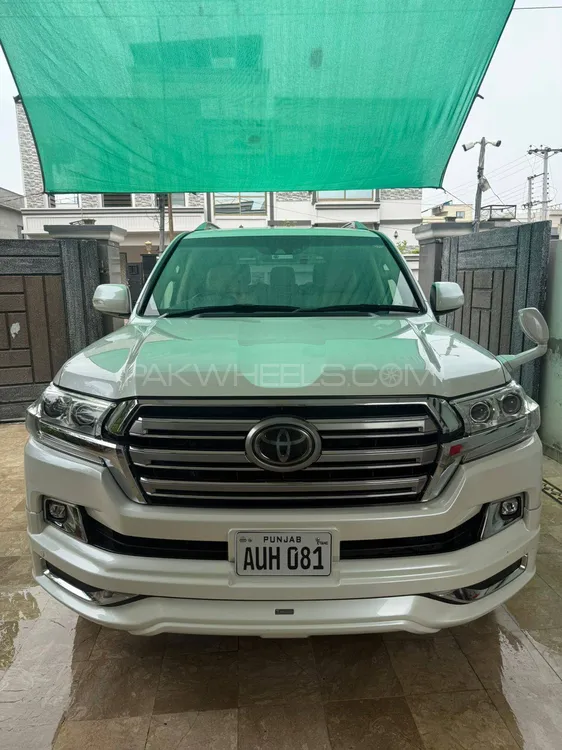 Toyota Land Cruiser 2017 for Sale in Gujranwala Image-1