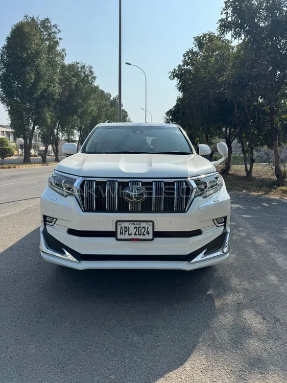 Toyota Prado 2019 for Sale in Lahore Image-1