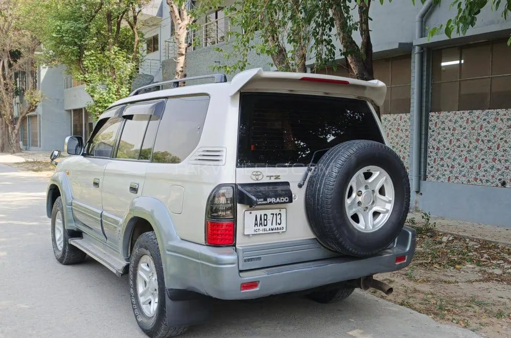 Toyota Prado 1997 for Sale in Islamabad Image-1