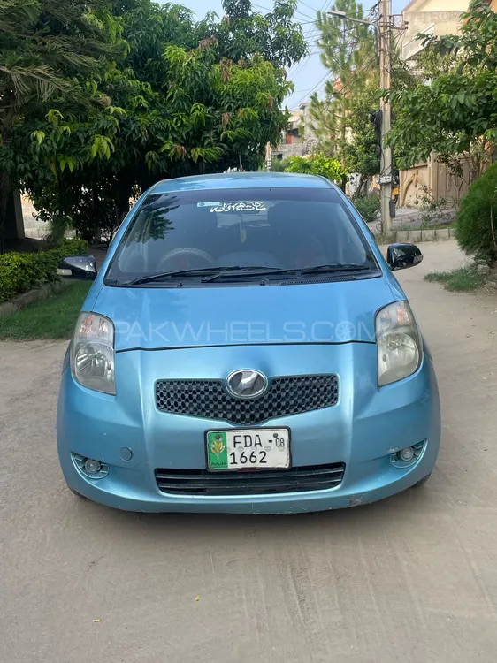 Toyota Vitz 2006 for Sale in Islamabad Image-1