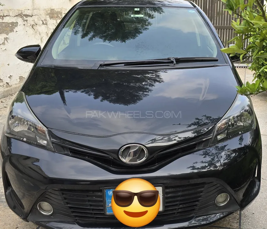 Toyota Vitz 2015 for Sale in Islamabad Image-1