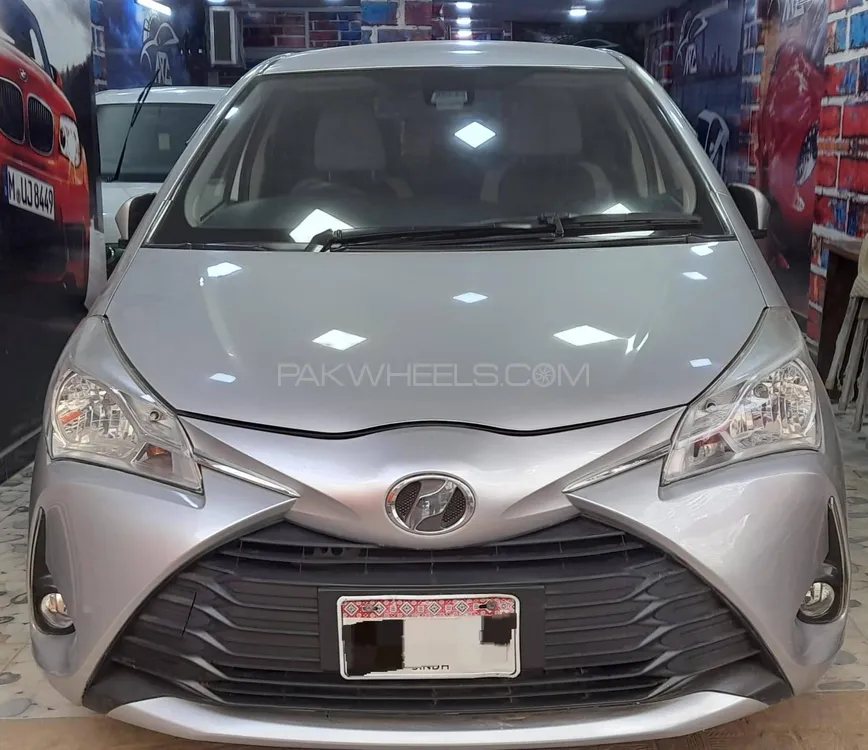 Toyota Vitz 2018 for Sale in Karachi Image-1