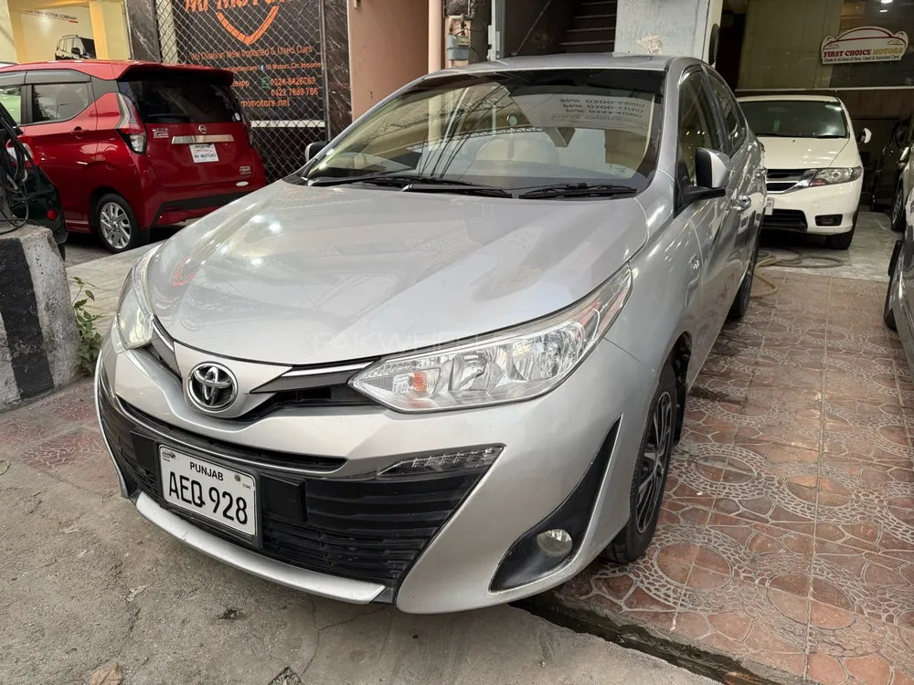 Toyota Yaris Sedan 2021 for Sale in Lahore Image-1