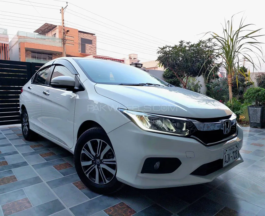 Honda City 2022 for Sale in Multan Image-1