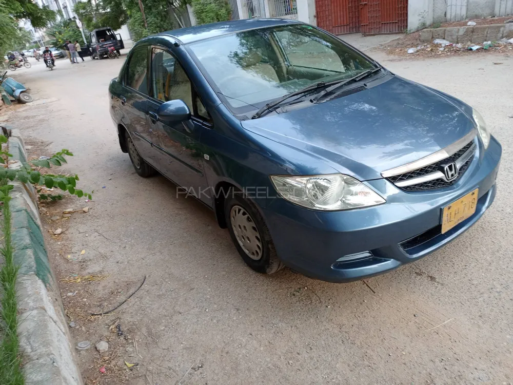 Honda City 2006 for Sale in Karachi Image-1