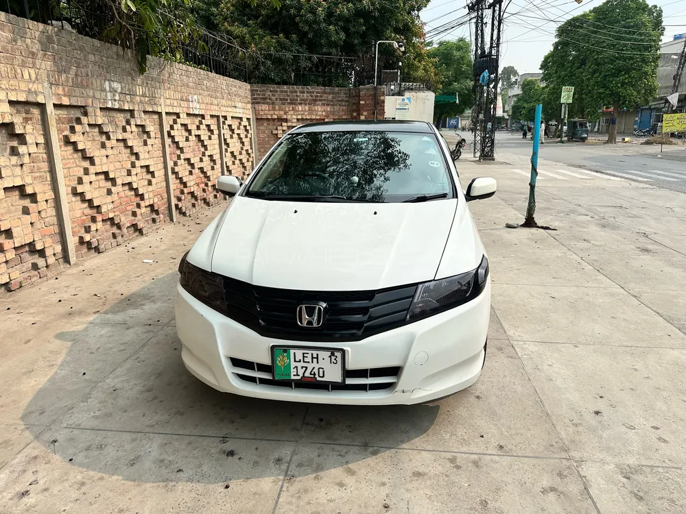 Honda City 2013 for Sale in Lahore Image-1