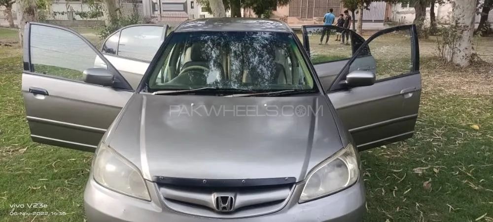 Honda Civic 2005 for Sale in Sahiwal Image-1