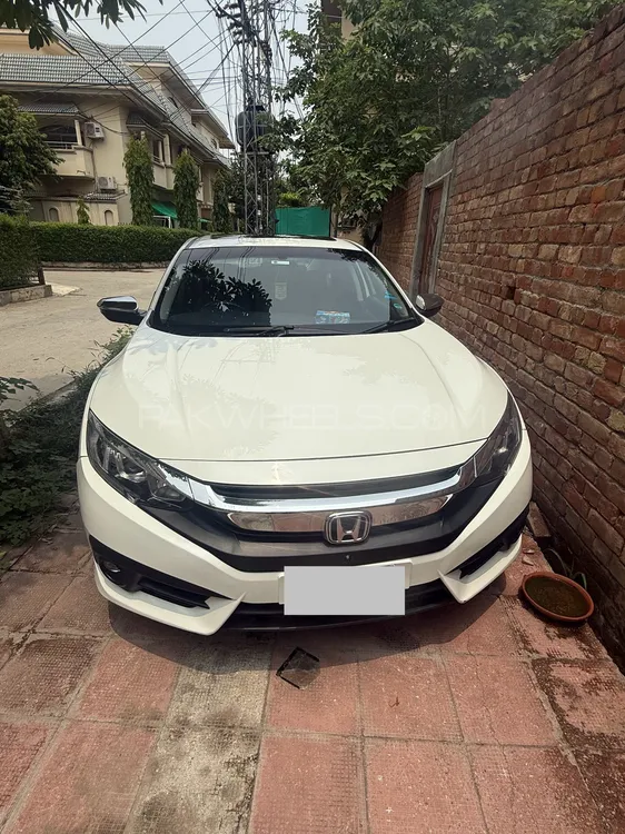 Honda Civic 2018 for Sale in Rawalpindi Image-1