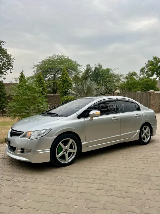 Honda Civic 2010 for Sale in Multan Image-1