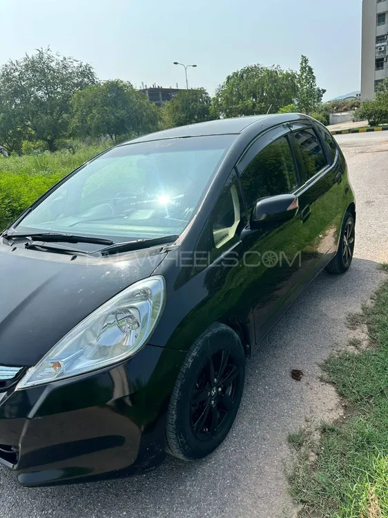 Honda Fit 2011 for Sale in Rawalpindi Image-1