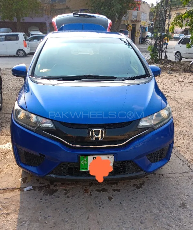 Honda Fit 2015 for Sale in Rawalpindi Image-1