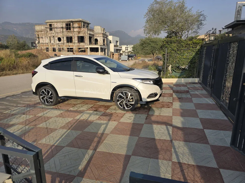 Honda Vezel 2019 for Sale in Islamabad Image-1