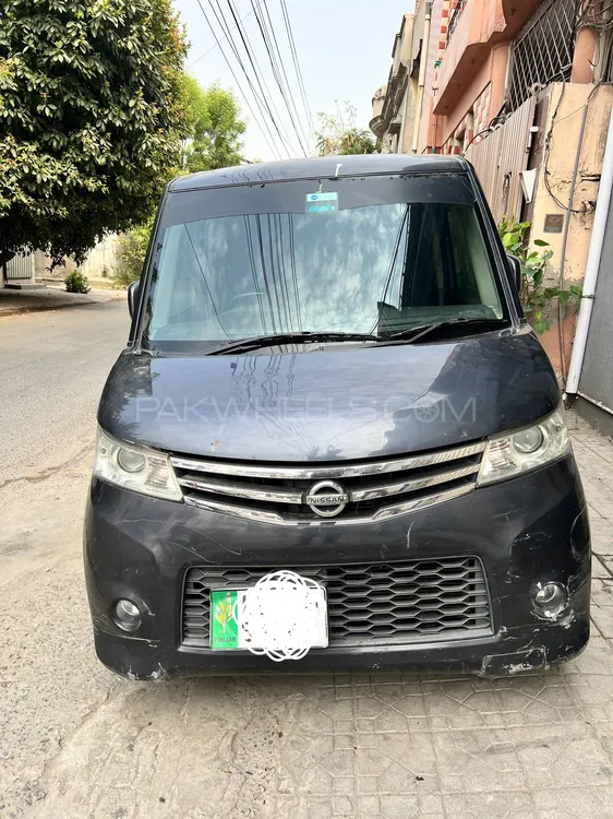 Nissan Roox 2016 for Sale in Faisalabad Image-1