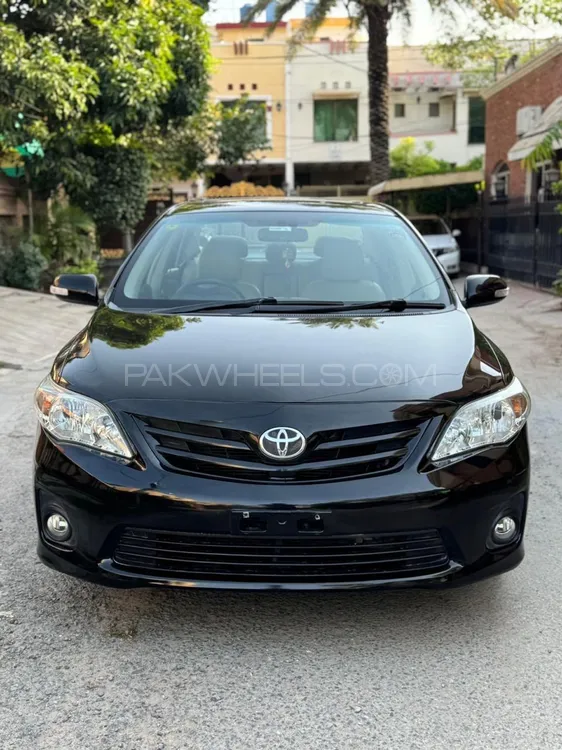 Toyota Corolla 2011 for Sale in Lahore Image-1