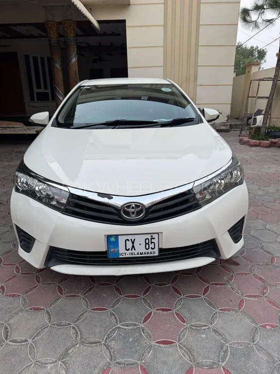 Toyota Corolla 2014 for Sale in Nowshera cantt Image-1