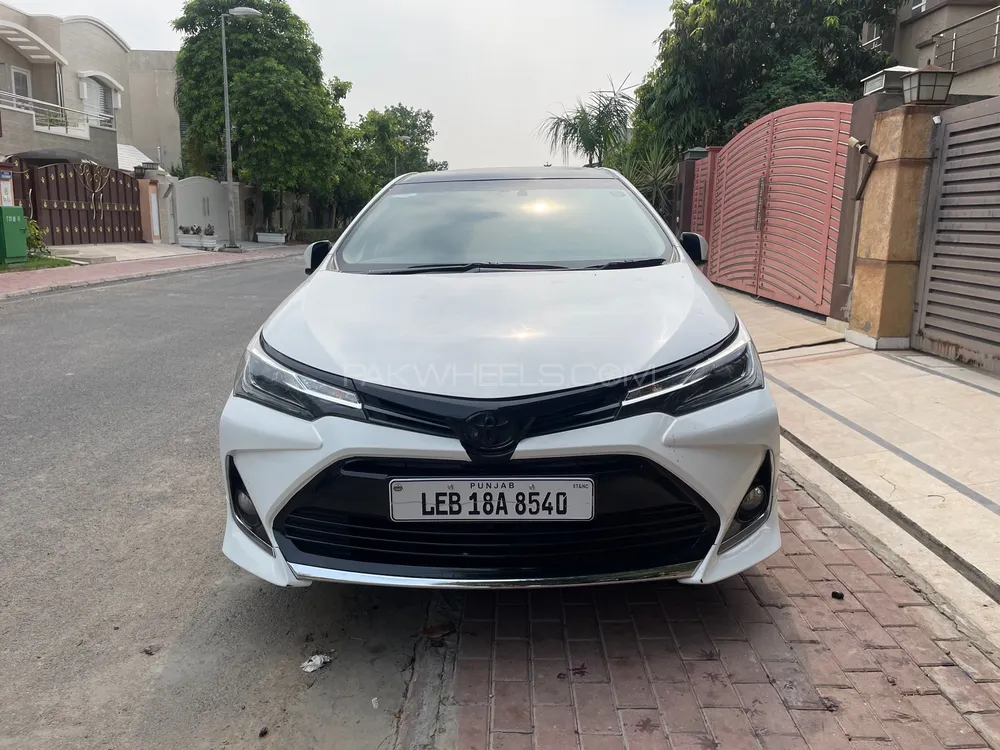 Toyota Corolla 2018 for Sale in Lahore Image-1