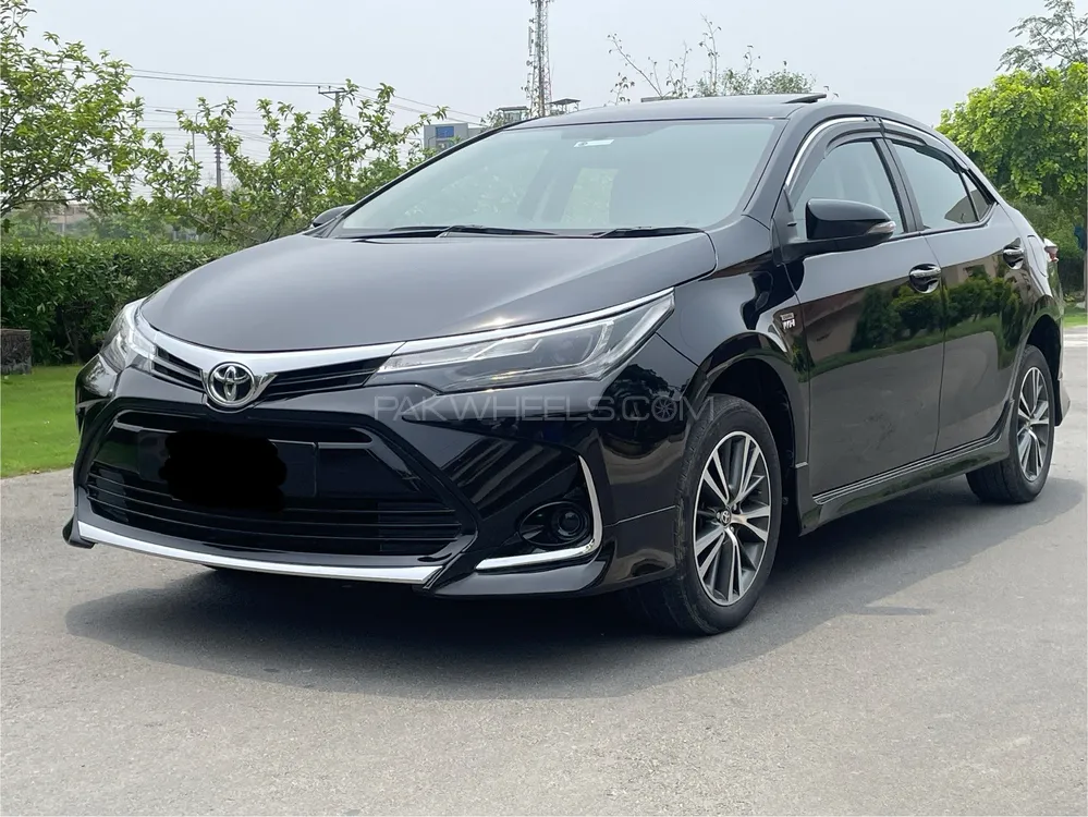 Toyota Corolla 2022 for Sale in Lahore Image-1