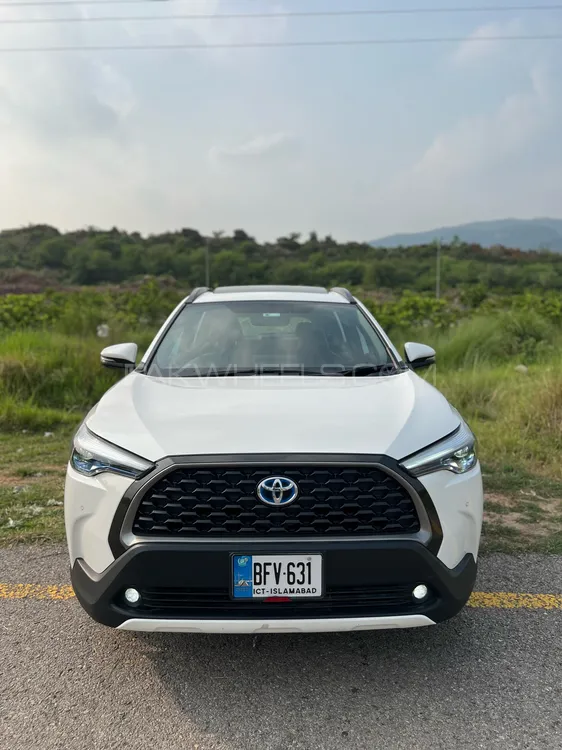 Toyota Corolla Cross 2024 for Sale in Islamabad Image-1