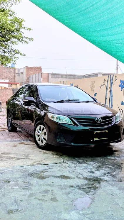 Toyota Corolla 2012 for Sale in Faisalabad Image-1