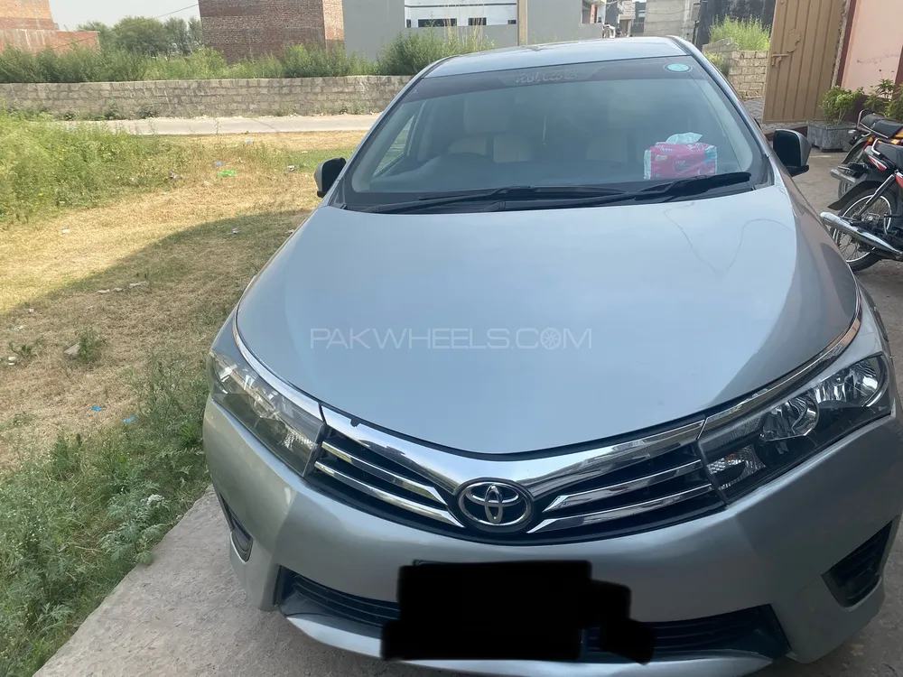 Toyota Corolla 2015 for Sale in Gujrat Image-1