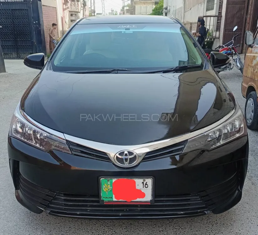 Toyota Corolla 2016 for Sale in Mardan Image-1