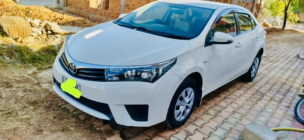Toyota Corolla 2017 for Sale in Islamabad Image-1