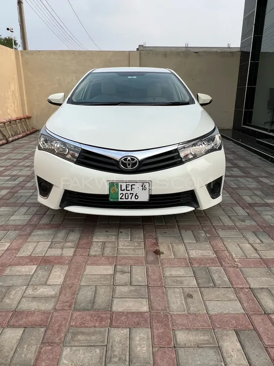Toyota Corolla 2016 for Sale in Lahore Image-1