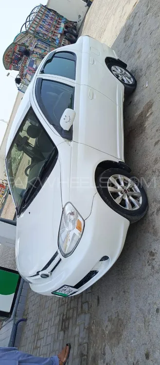 Toyota Platz 2007 for Sale in Faisalabad Image-1
