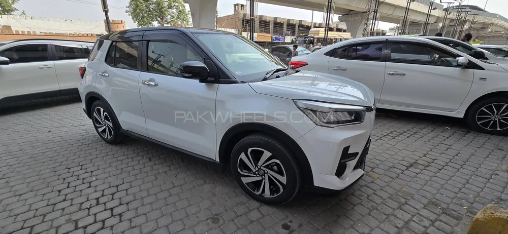 Toyota Raize 2025 for Sale in Peshawar Image-1