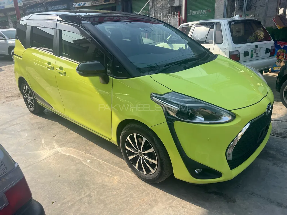 Toyota Sienta 2019 for Sale in Gujranwala Image-1