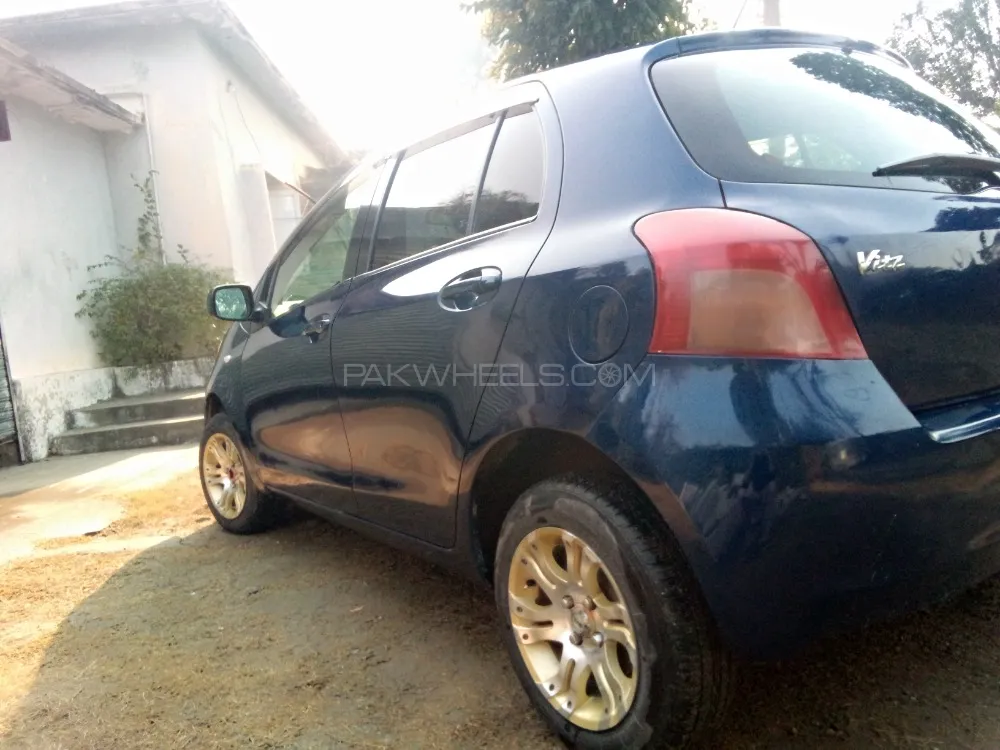Toyota Vitz 2005 for Sale in Tarbela Image-1