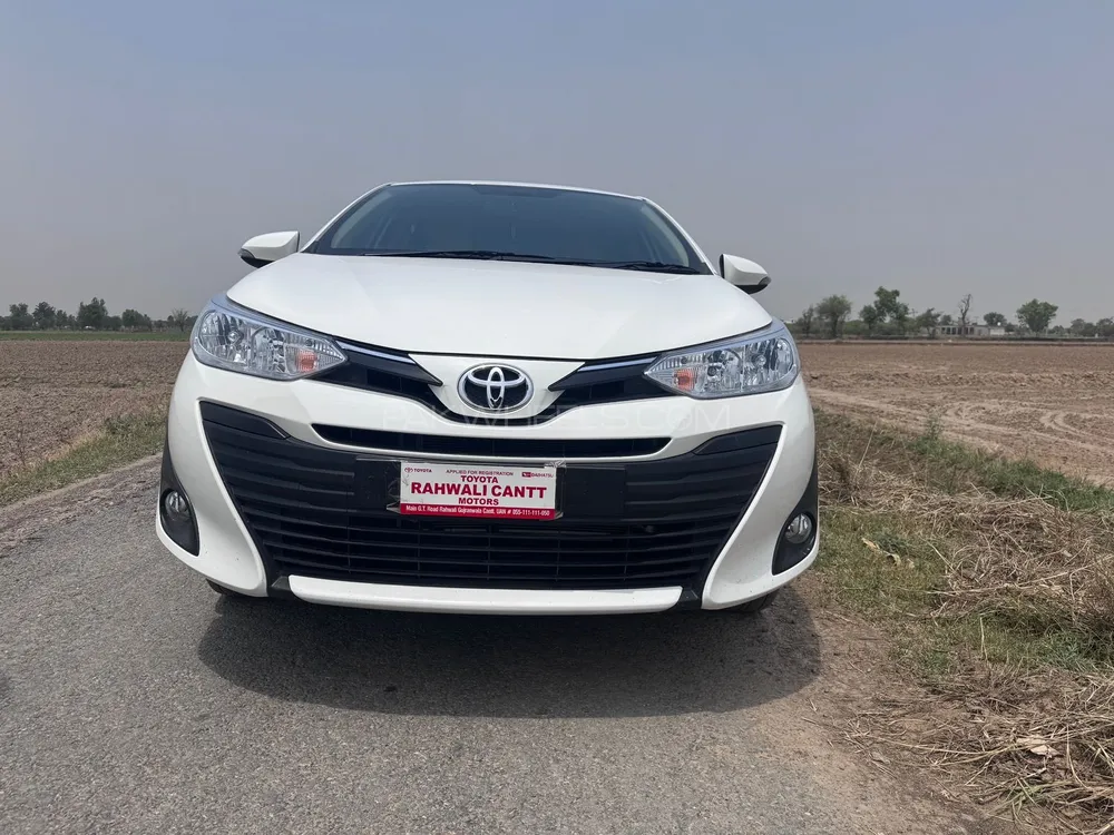 Toyota Yaris Sedan 2024 for Sale in Gujranwala Image-1