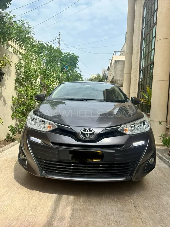 Toyota Yaris Sedan 2022 for Sale in Karachi Image-1