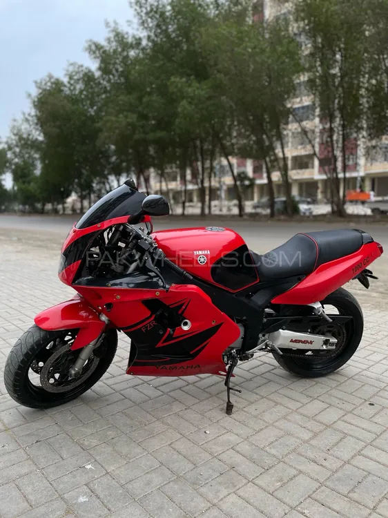 Yamaha YZF-R1 1995 for Sale Image-1